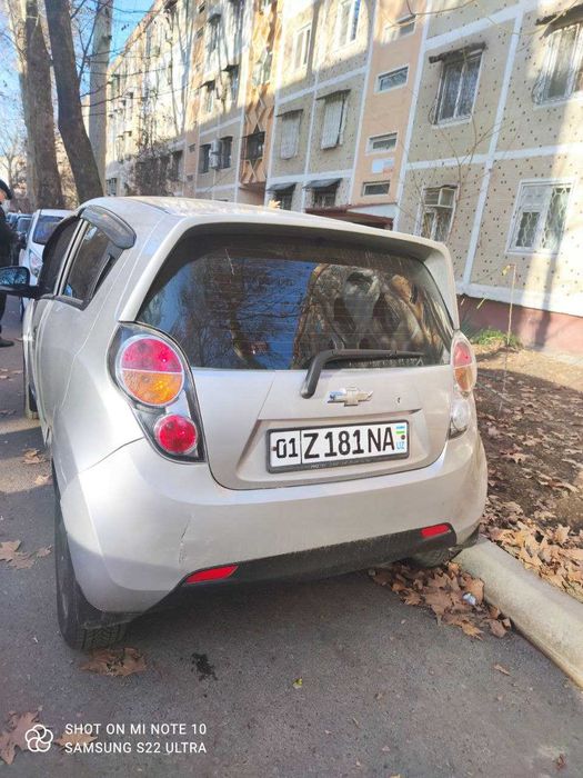 Spark avtomashinasi sotiladi