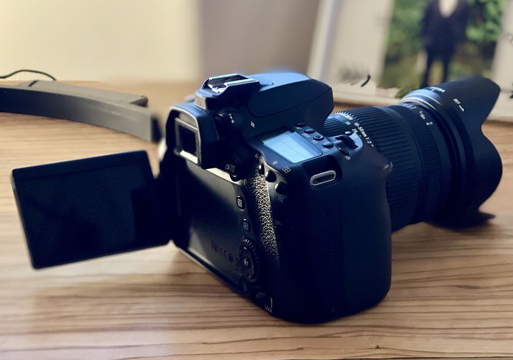 Canon 80 + Sigma 18-50 f2.8