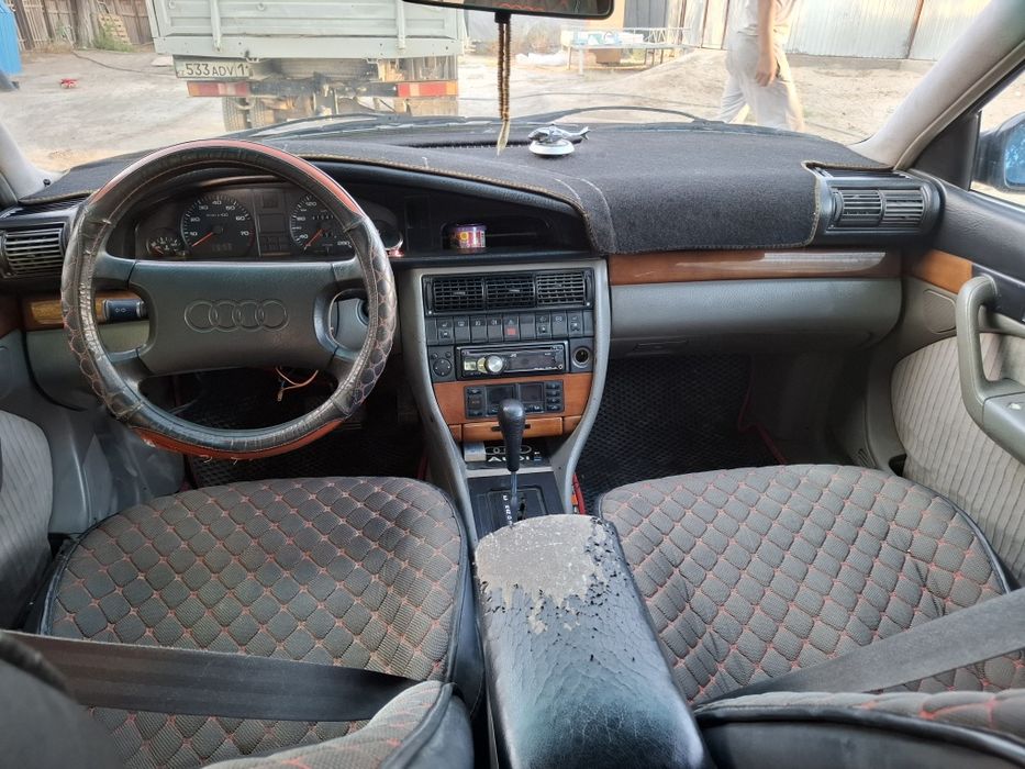 Продам ауди автомат каробка, газ бензин