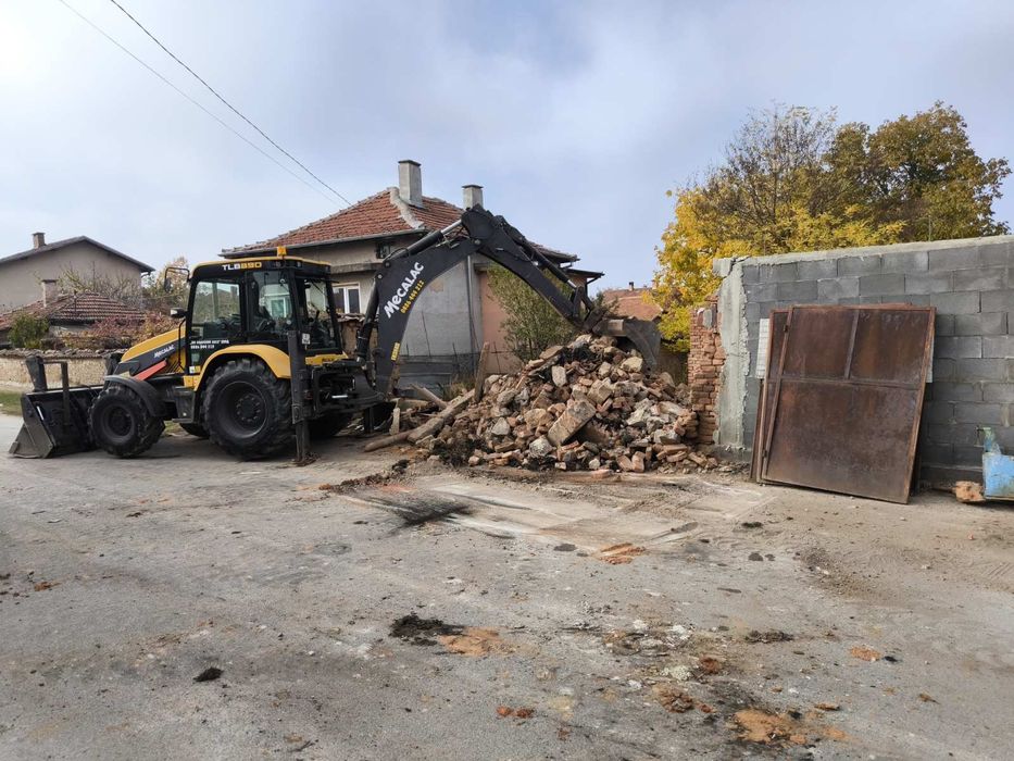 Услуги с фугорез,свредел,комбинирани багери и камион четириос самосвал