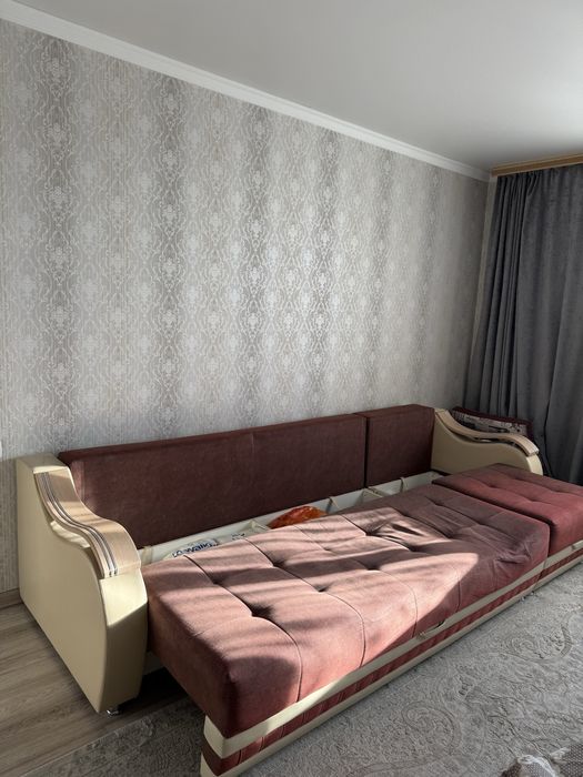 Продам б/у диван