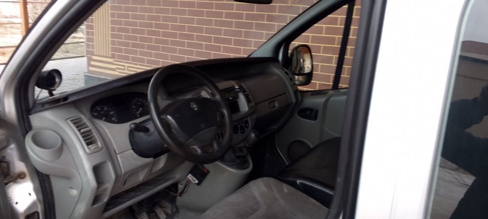 Renault traffic 2008