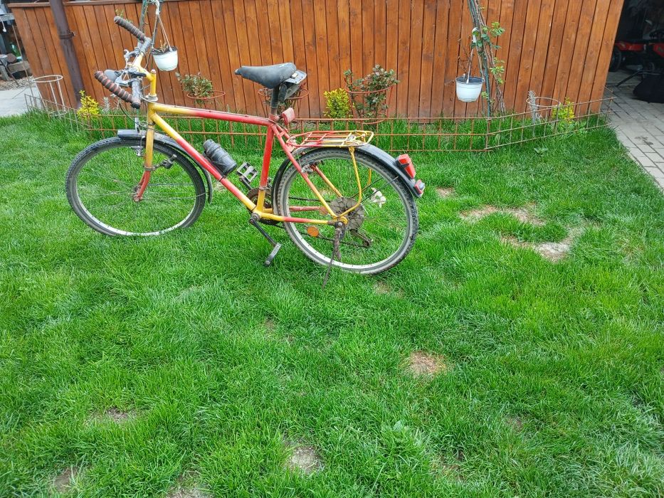 Bicicleta bună 18 viteze