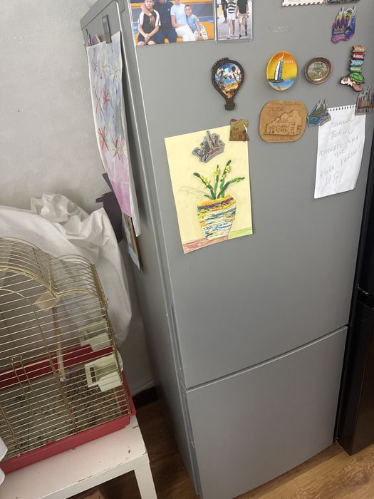 Холодильник продам