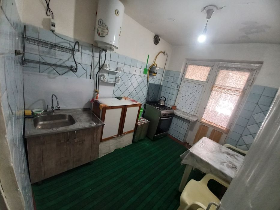 Арендага 1 хона 2 этаж Гагарина Богишамолда жойлашган.Агентство