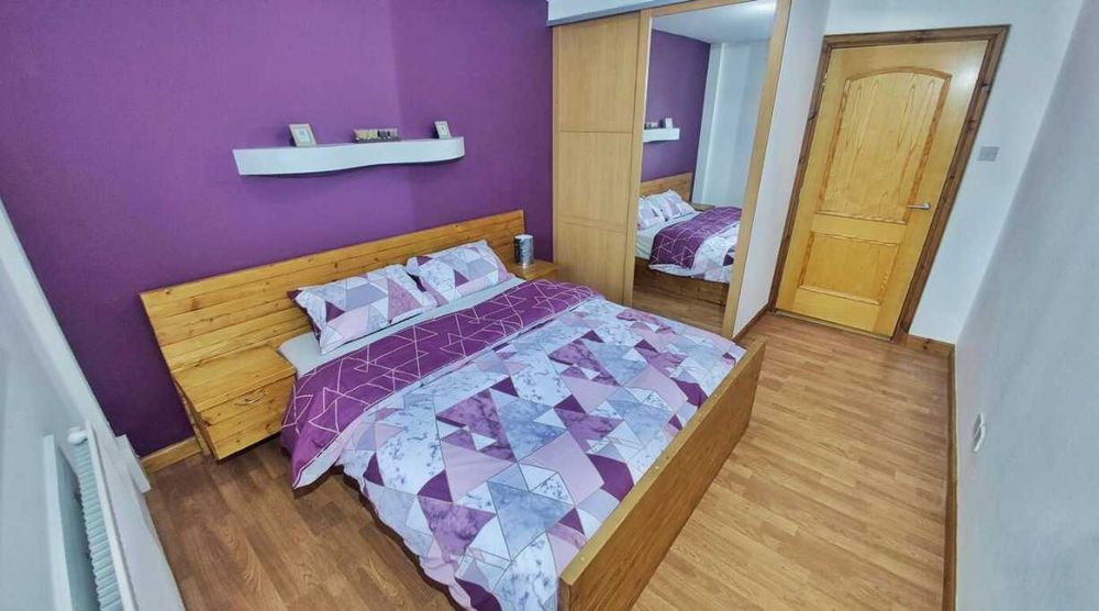 Дава се под наем Тристаен апартамент в Пловдив, Коматево - 97 кв.м за 357 € - Снимка #1