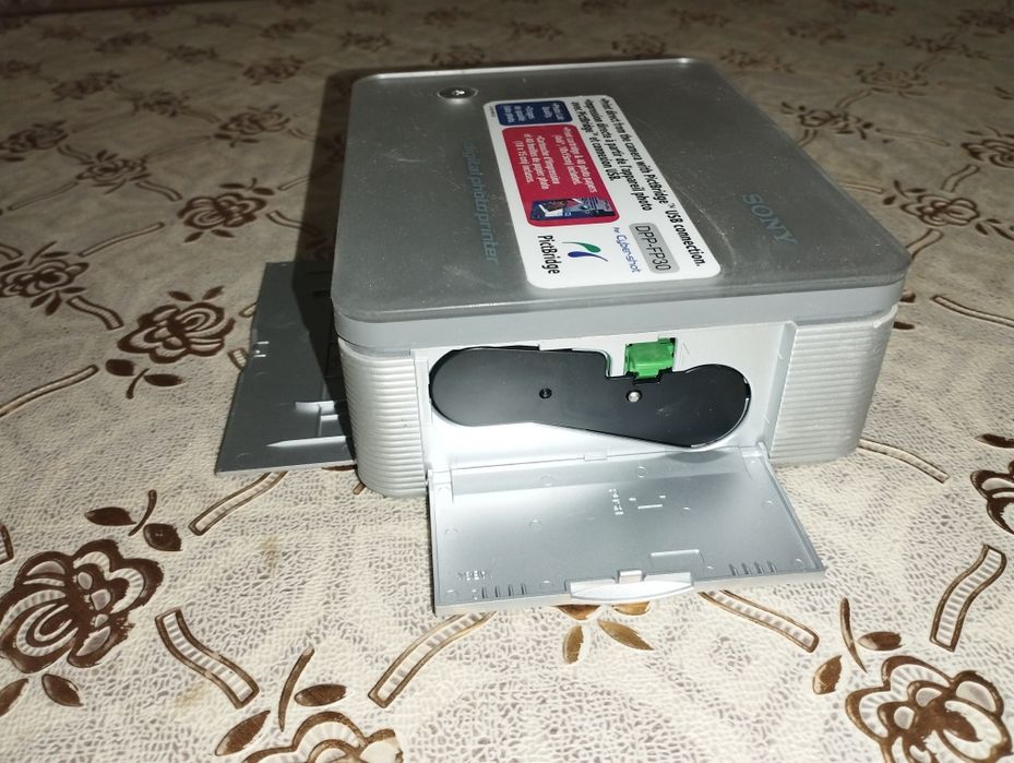 Sony rangli printer