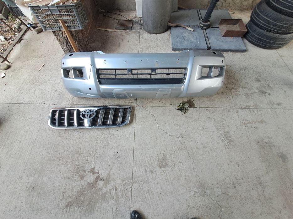 решетка радиатора и бампер