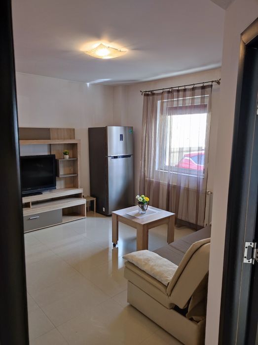 Ap 2 camere de închiriat zona Militari Proprietar