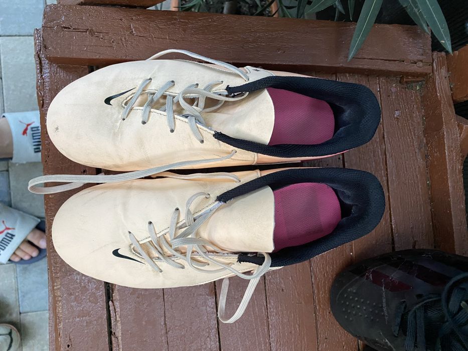 Vand ghete fotbal diferite modele