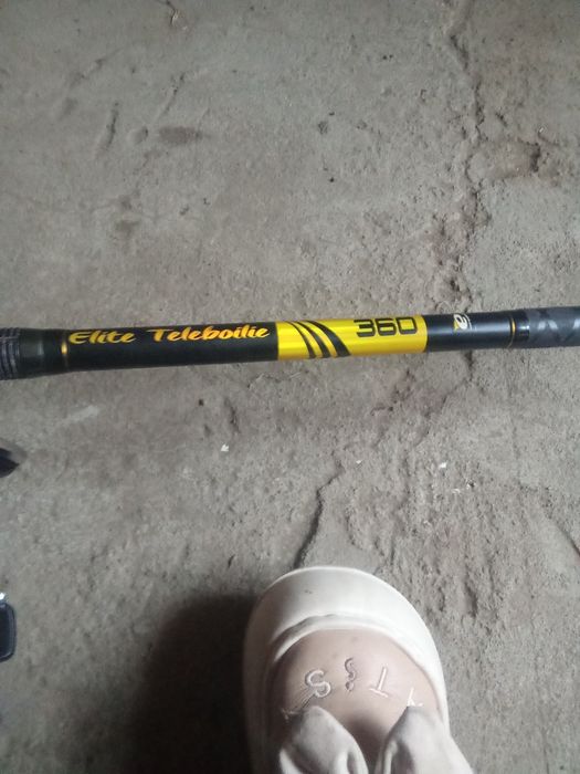 Vand lanseta crap expert original 3,60  le vând urgent