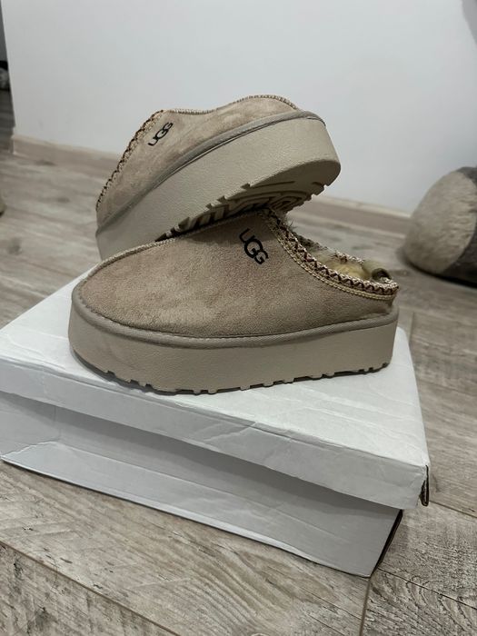Cizme UGG marimea 36