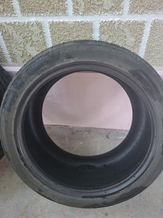 Vând 2 anvelope vară Gripmax Stature H/T 315/35 R20