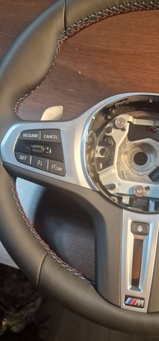 Volan bmw g30 g05 g01 g11 g31 cu incalzire nou