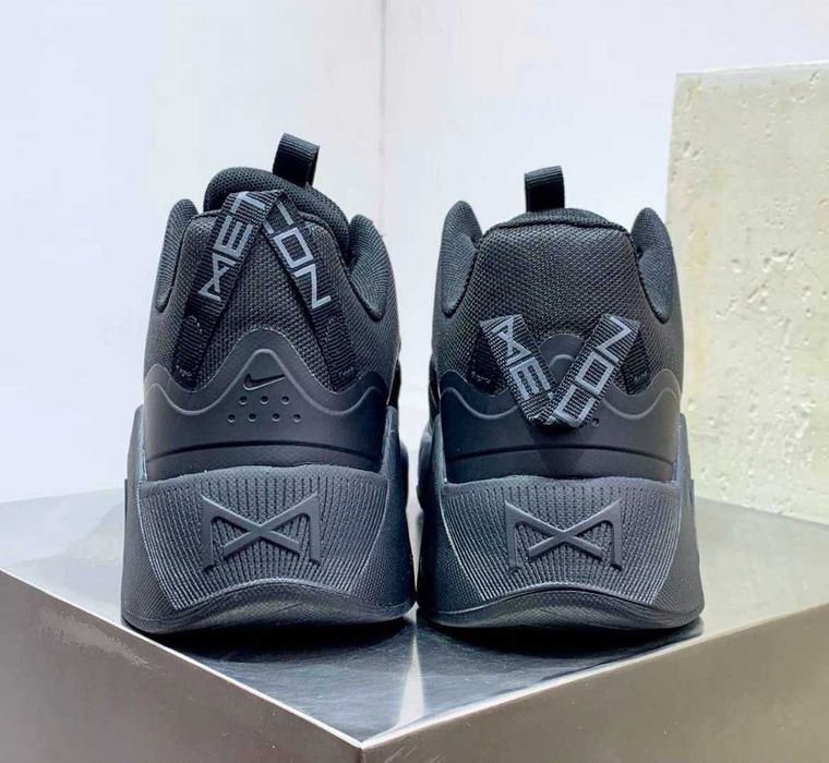 Продавам нов модел мъжки маратонки Nike Free Metcom 7 black нови с кутия