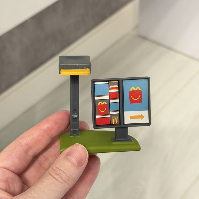 Игрушка из Happy Mill (McDonald’s)
