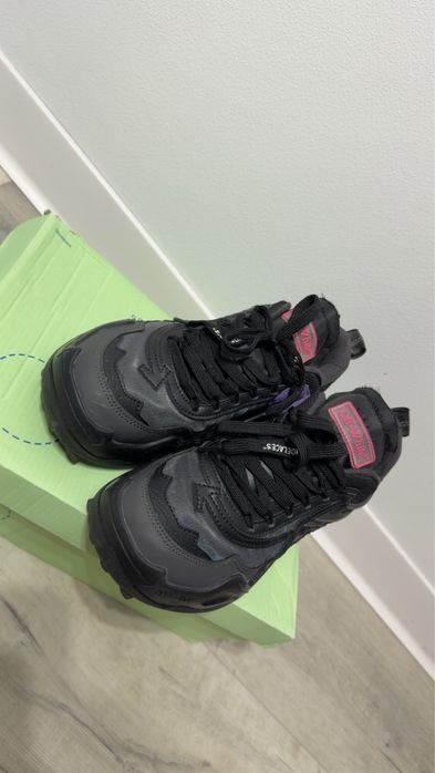 off white odsy 1000