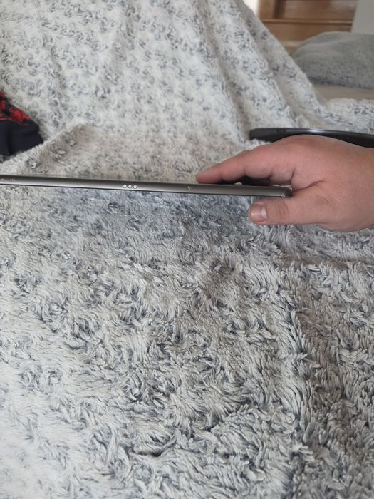 iPad 7 cu sim 32 gb