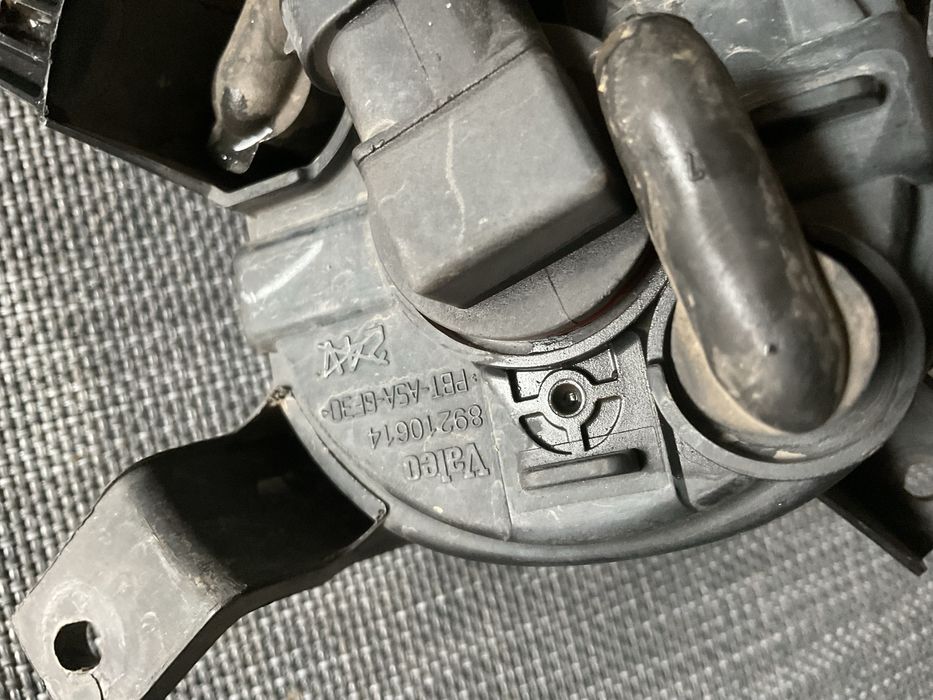 Audi A4 B7 Valeo - оригинални халогени