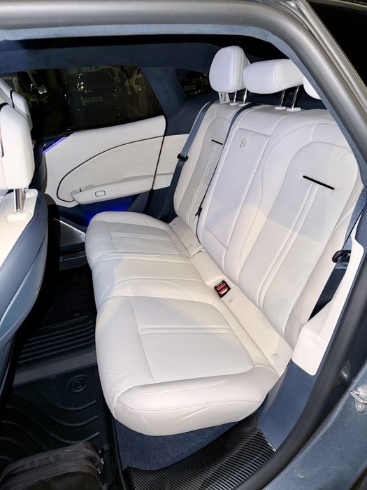 Zeekr 007 restailing smart. Full. 688 zapas hod. Tozza. 2024 yil.