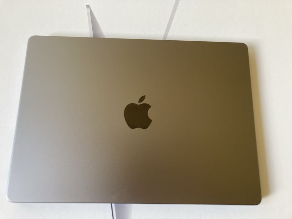 97%/74 цикл 2023 Apple MacBook Pro 14-дюйм M2 Pro 16/512 LL/A Сотилади
