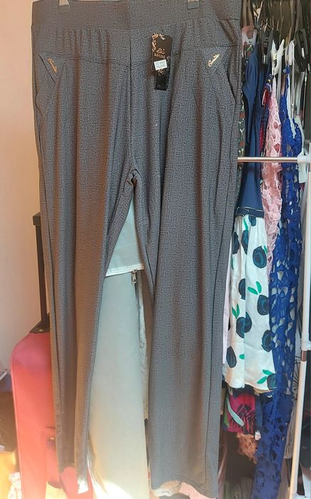 Lot pantaloni dama