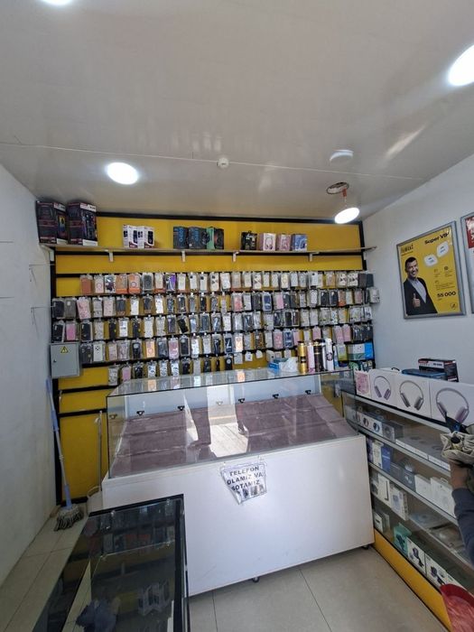 Tayyor telefon aksesuar joyimiz arendaga topshiriladi tayor mollari bi