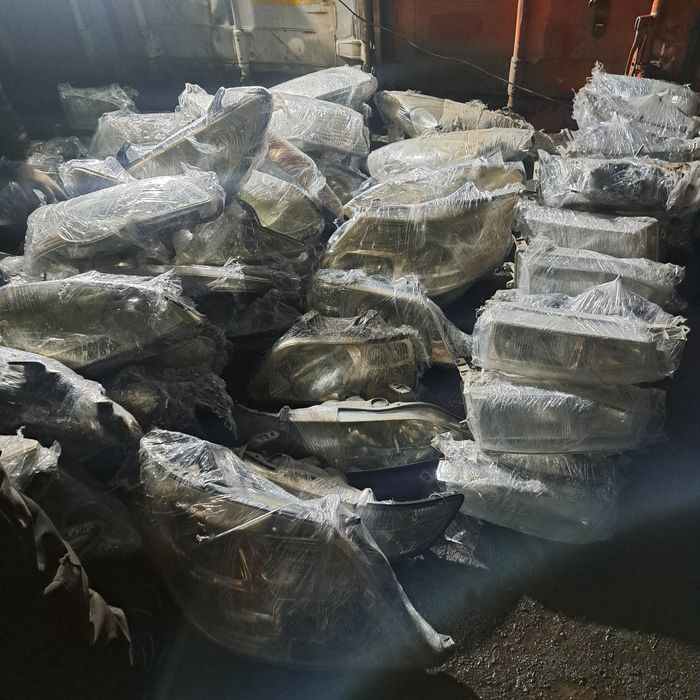 Ипсум фары 2 покаление