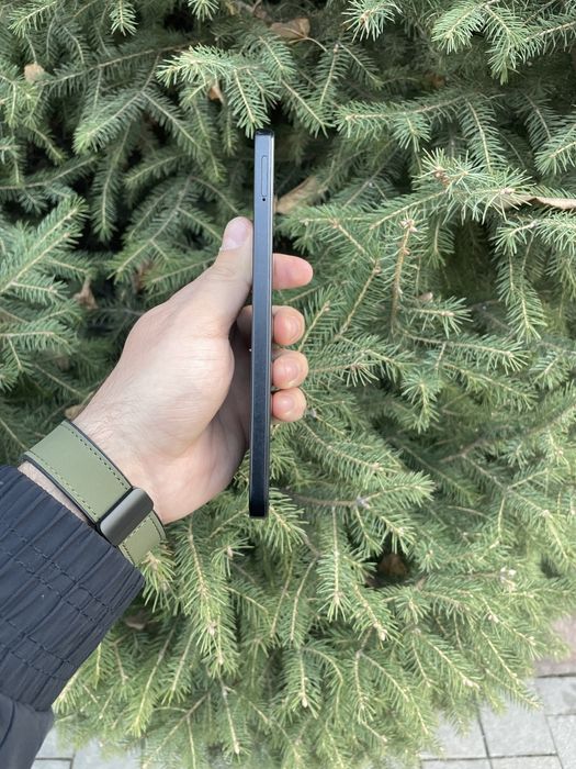 Продам телефон Redmi 12 256