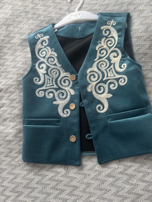 Жилет национальный