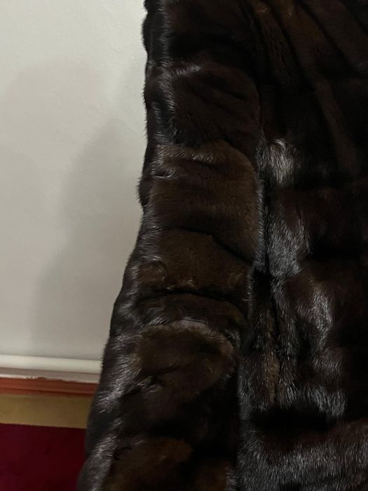 продам шубу натуральную