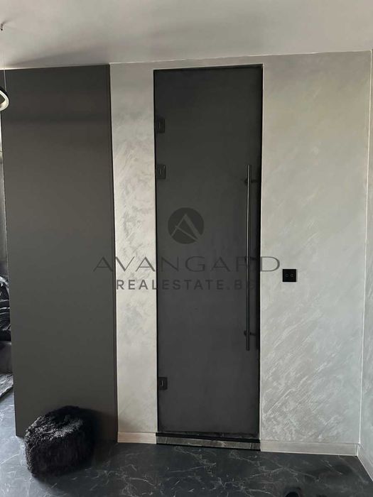 Продава се Двустаен апартамент в Пловдив, Център - 98 кв.м за 2176 €/кв.м - Снимка #7