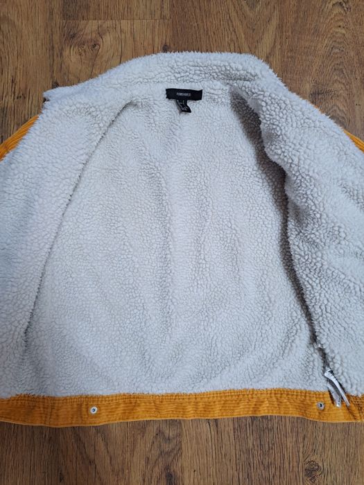 Пухкаво късо яке - FOREVER 21