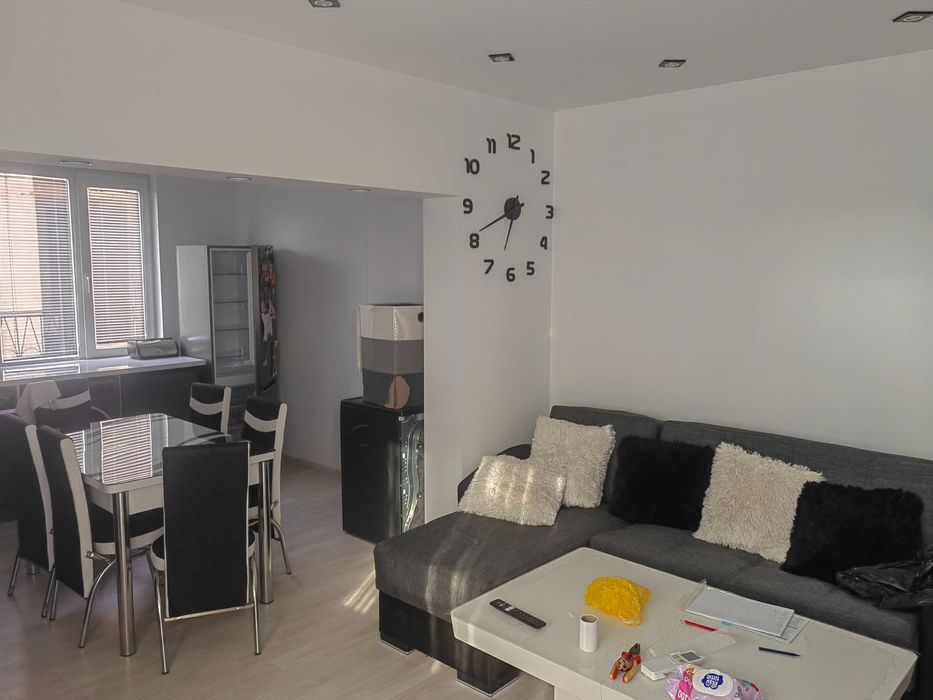 Етаж от къща 92кв.