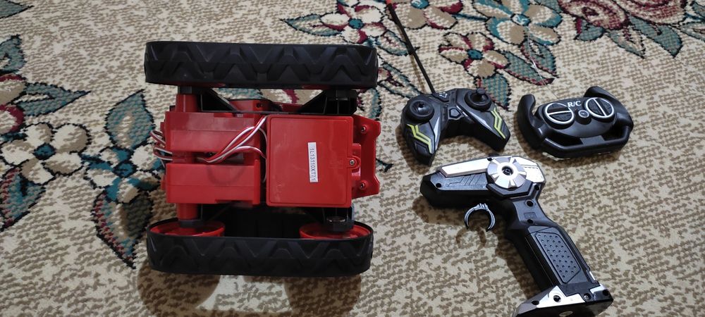 Продам игрушки на пульте