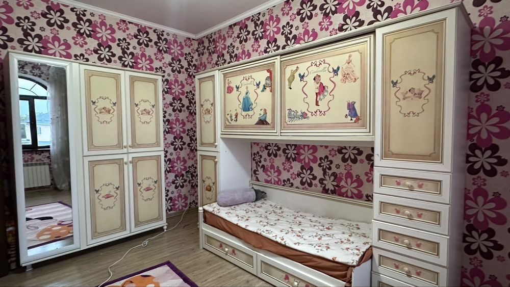 Детский гарнитур
