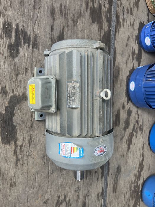 Электродвигатель 7,5 Квт 1500 оборот