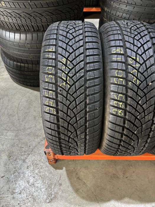 Anvelope Iarna 225/50/18 GoodYear UltraGrip Performance 225 50 18 R18