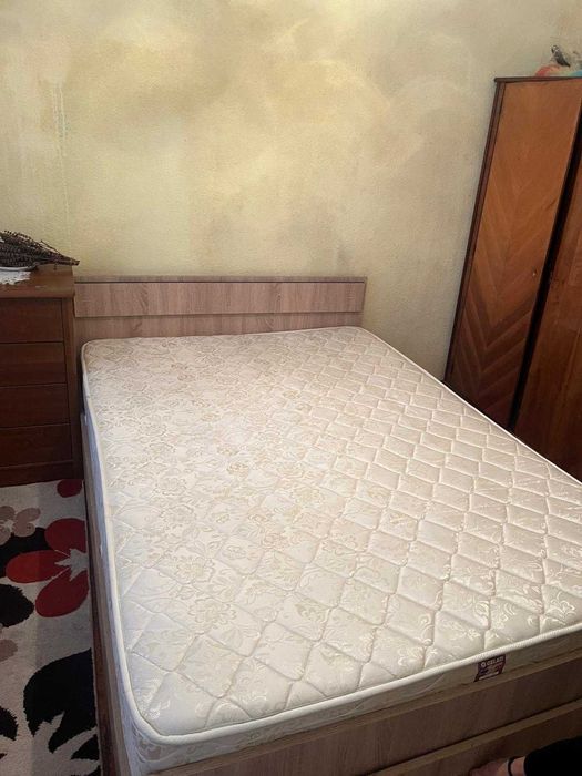 Pat plus saltea 140 latime pe 200 lungime