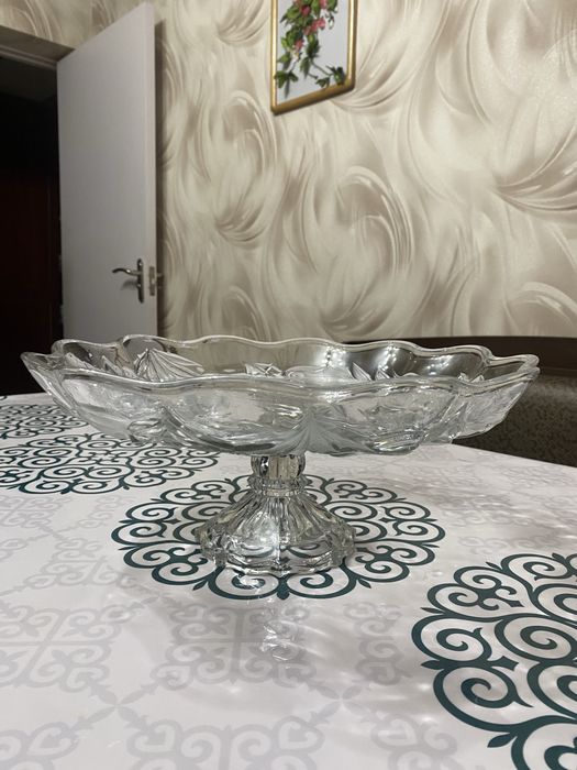 Фруктница из стекла