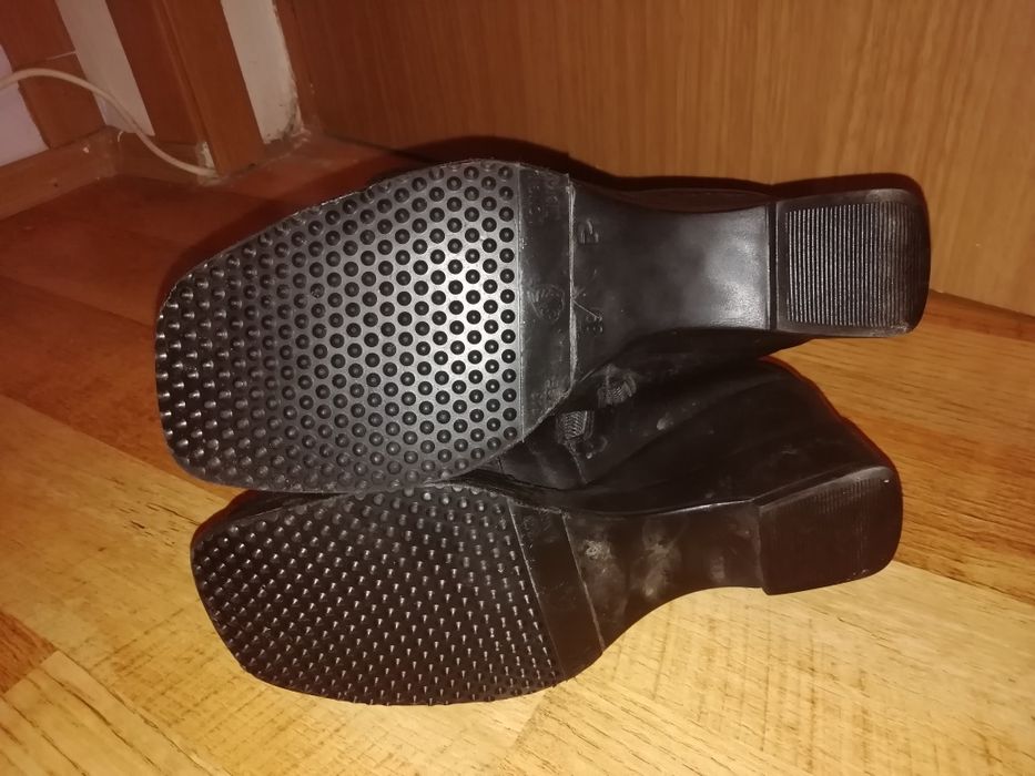 Cizme piele de damă plus altele gratis