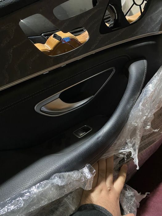 Mersedez W205 obshivka