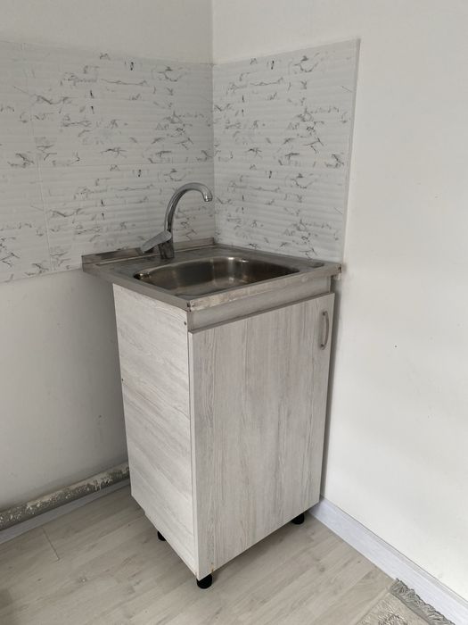 Oshxona moyka (jo’mraksiz) sotiladi