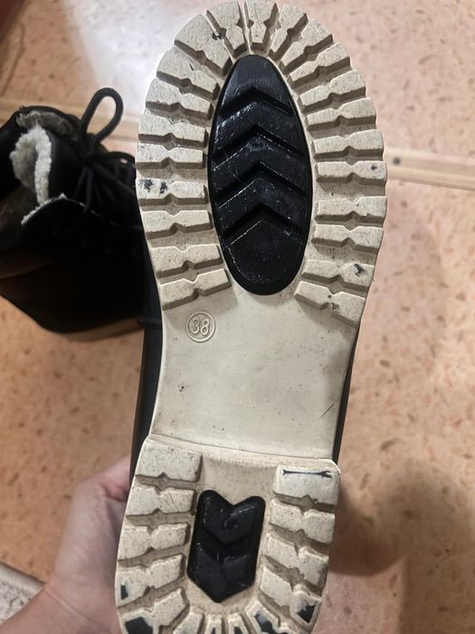 Обувь ,сапожки ,ботинки 38р