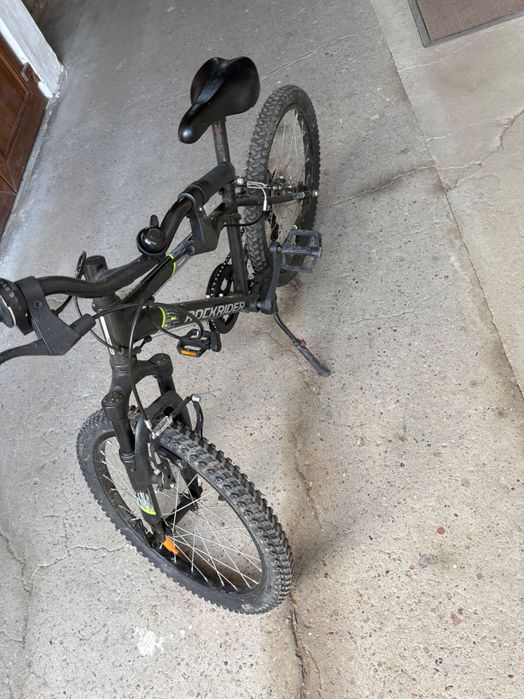 Bicicletă Rockrider pentru copii – stare bună