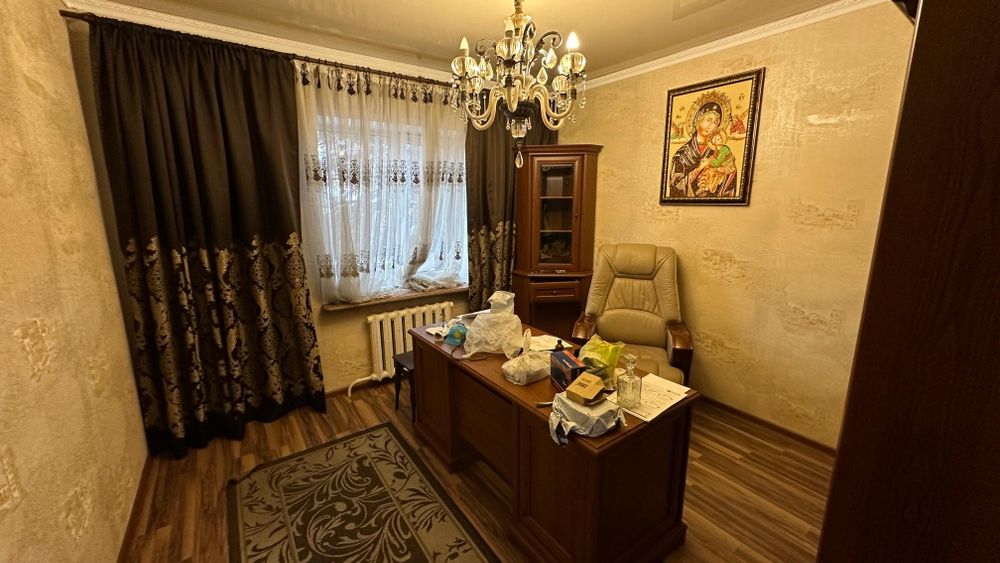 Продаётся двухэтажный дом