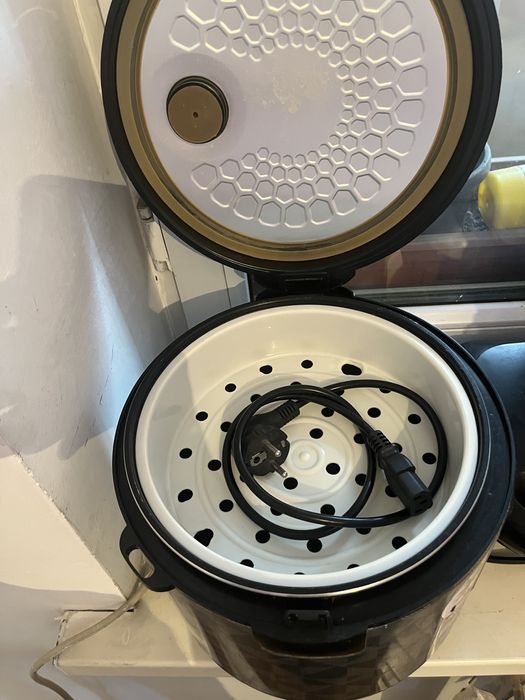 Продам Мультиварка