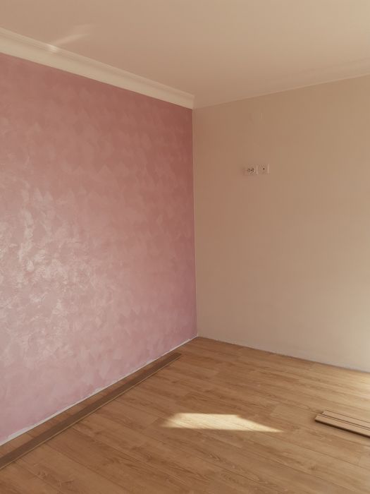 Renovam case apartamente