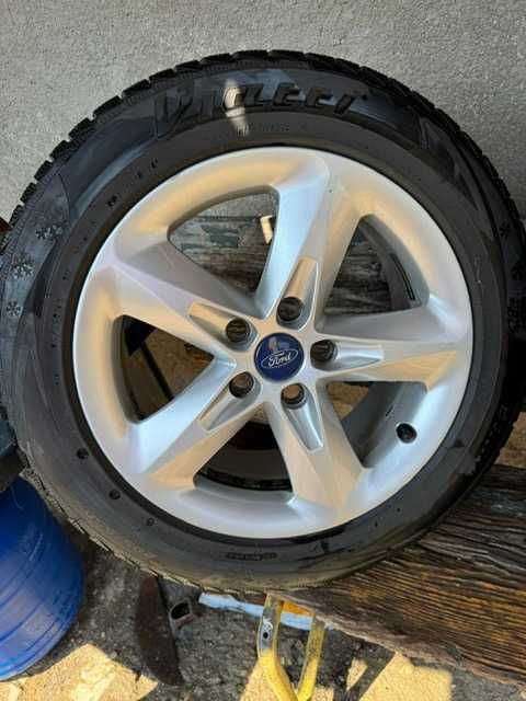 Vand Jenti Ford+Anvelope Iarna Viatti Brina 205/55/16
