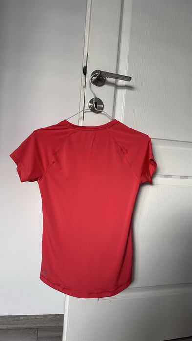 Tricou femei Puma marimea XS